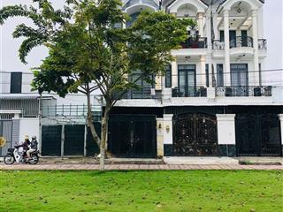 Bán nhà 2 lầu kdc hưng phú sổ hoàn công nhà ngay công viên giá rẻ chính chủ