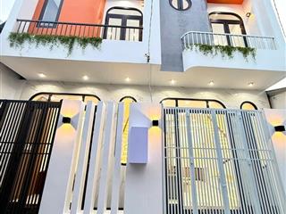 Bán nhà lầu mới 100% sổ hồng hoàn công tặng full nội thất lộ oto tới nhà gần chợ cái răng
