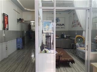 Bán nhà lầu 3 p ngủ sổ hoàn công ngay kdc hưng phú đường b4 nhà đẹp vào ở ngay