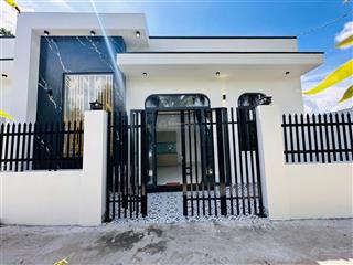 Bán nhà mới đẹp 2 mặt tiền nhà 3 p ngủ lộ oto thông thoáng cần bán giá tốt cho khách nhu ở