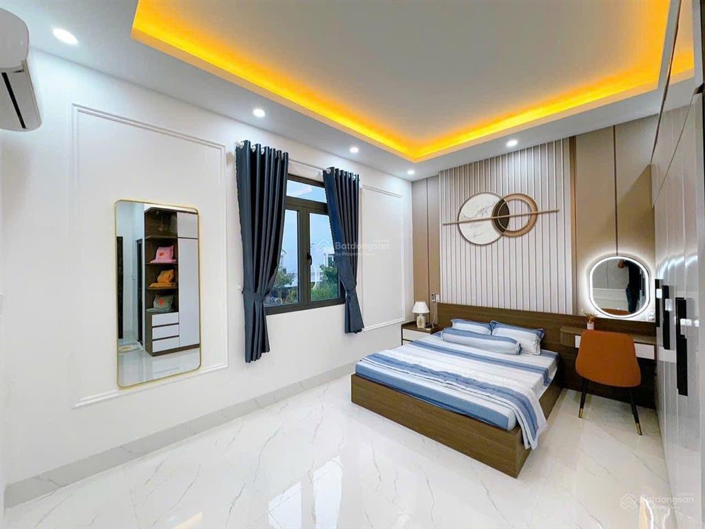 Bán nhà 1 trệt 2 lầu siêu đẹp đường số 7 khu văn hoá tây đô tặng full nội thất có sân thượng mini