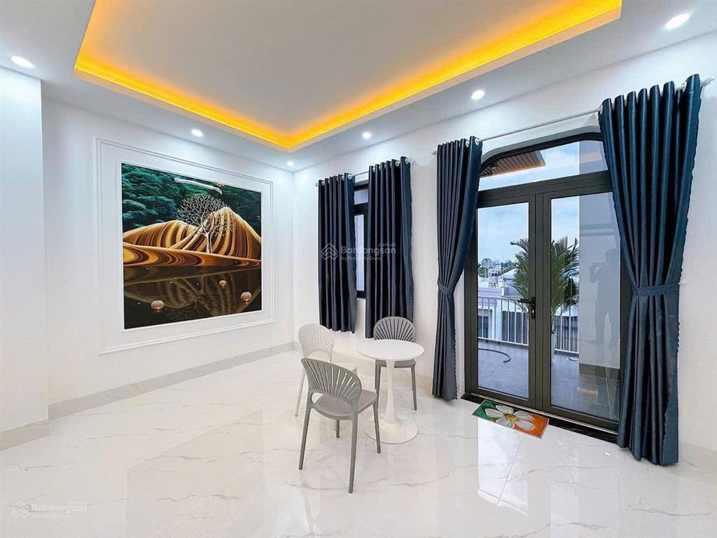 Bán nhà 1 trệt 2 lầu siêu đẹp đường số 7 khu văn hoá tây đô tặng full nội thất có sân thượng mini