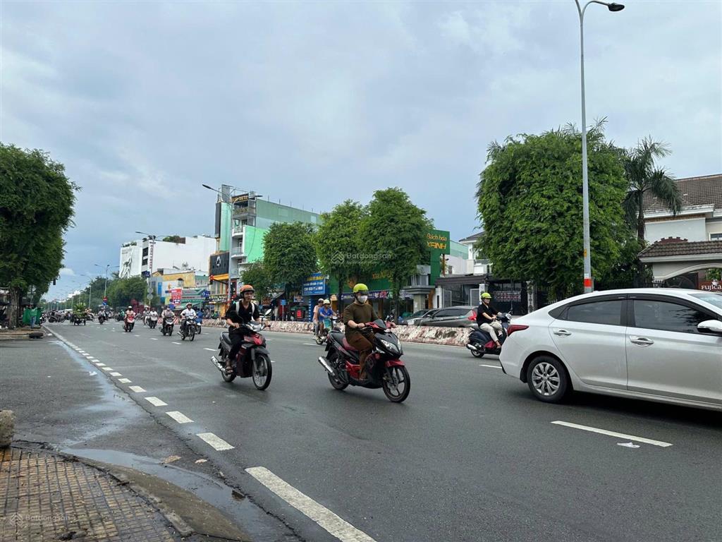 Mặt tiền kinh doanh đường lê trọng tấn, p. tây thạnh 4.1x25m 2 lầu