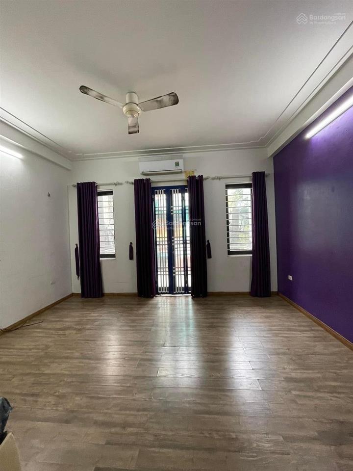Cho thuê liền kề kđt văn quán, gần đường nguyễn khuyến hà đông, diện tích 90m2 xây dựng 4 tầng