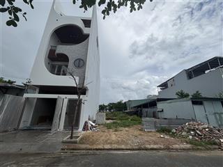 Bán đất mặt tiền phan văn trường thông biển, sát biển rất thoáng đẹp để đầu tư