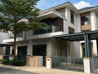 Bán nhanh căn villa song lập phân khu zone 8 swanbay vị trí đẹp full nội thất xịn giá 19 tỷ