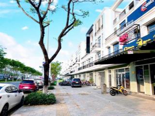 Bán căn shophous hai mặt tiền  4 tầng  488.8m2 sàn  đường nguyễn sinh sắc khu a4