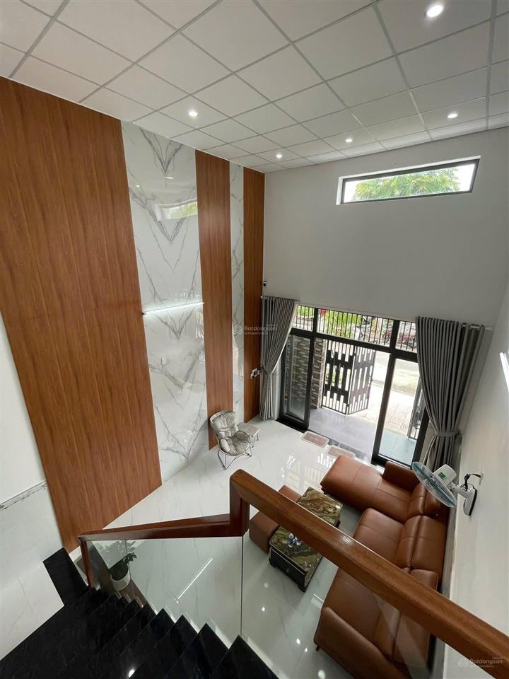 Bán nhà mặt tiền đường bình hoà 11 khuê trung cẩm lệ giá cực rẻ