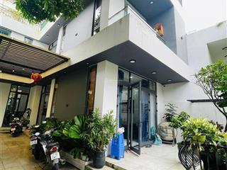 Bán căn biệt thự 3 tầng 200m2 đường trần kim xuyến  hoà xuân"giá mua là có lời ngay"