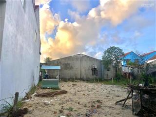 Bán đất ngay bãi biển an bàng hội an  cách biển chỉ vài bước chân  xung quanh villa, nhà hàng