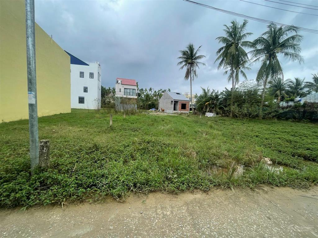 5,x tỷ có 224mv đất ven sông trục oto thông cẩm thanh nhà vườn/ villa xây dựng vô tư.