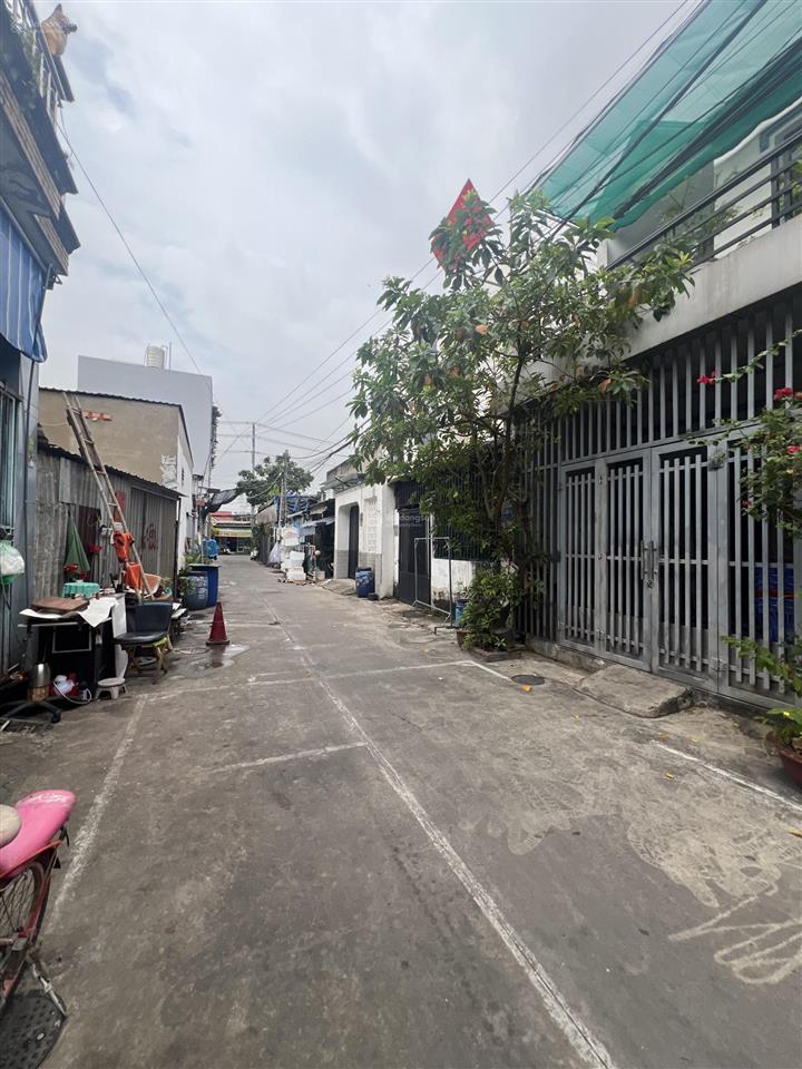 Mình đang giữ sổ cần bán lô đất hẻm xe tô đường cây da, p. tân đông hiệp, tp. hcm