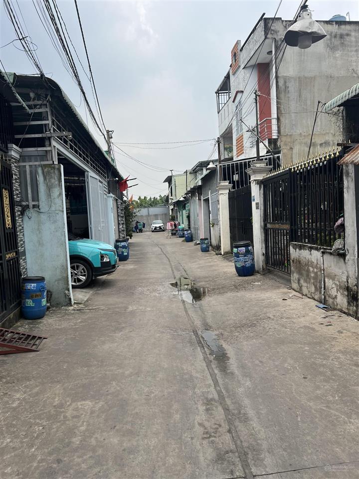 Mình đang giữ sổ cần bán lô đất hẻm xe tô đường cây da, p. tân đông hiệp, tp. hcm