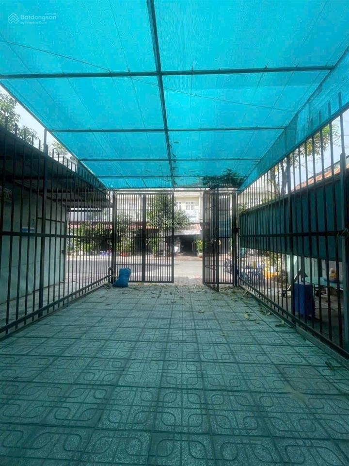 Cần bán 01 căn nhà c4  125m2. sát kdc phú mỹ hiệp. kinh doanh buôn bán