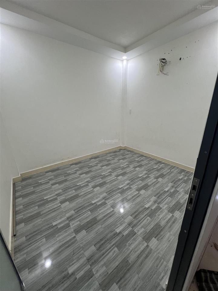 Cần bán 01 căn nhà c4  125m2. sát kdc phú mỹ hiệp. kinh doanh buôn bán