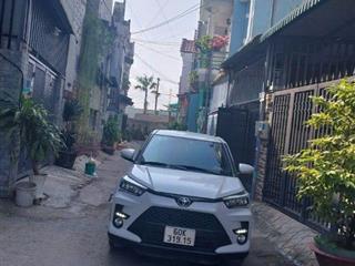 Nhà giá rẻ 1 lầu 1 trệt 2.7 tỷ/70 m2, đường ô tô,3 phòng ngủ 