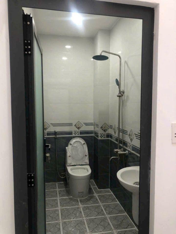  Nhà mới xây 1 lầu 1 trệt 3.8 tỷ/152 m2, đường ô tô thông 