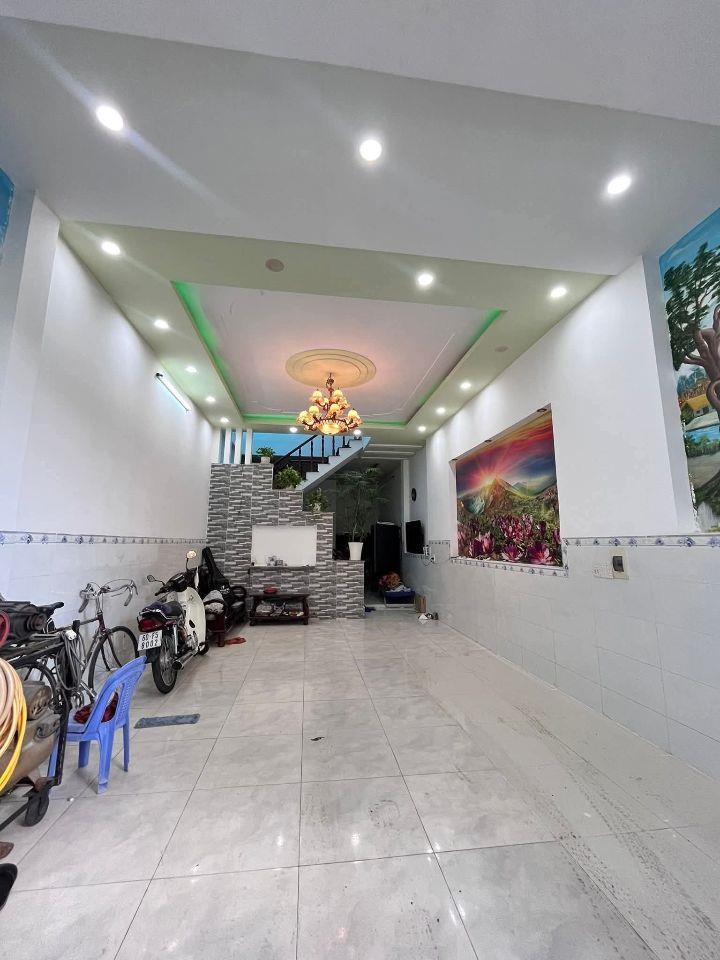 Nhà sổ riêng thổ cư 100% sân ô tô 2.6 tỷ/67 m2