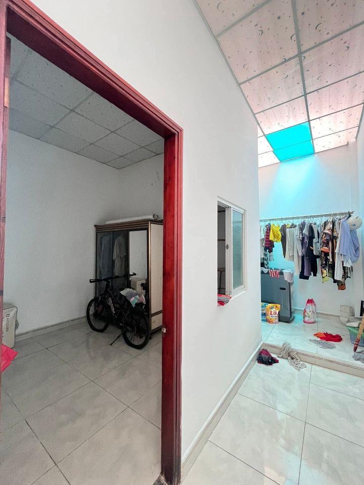 Nhà sổ riêng thổ cư 100% sân ô tô 2.6 tỷ/67 m2