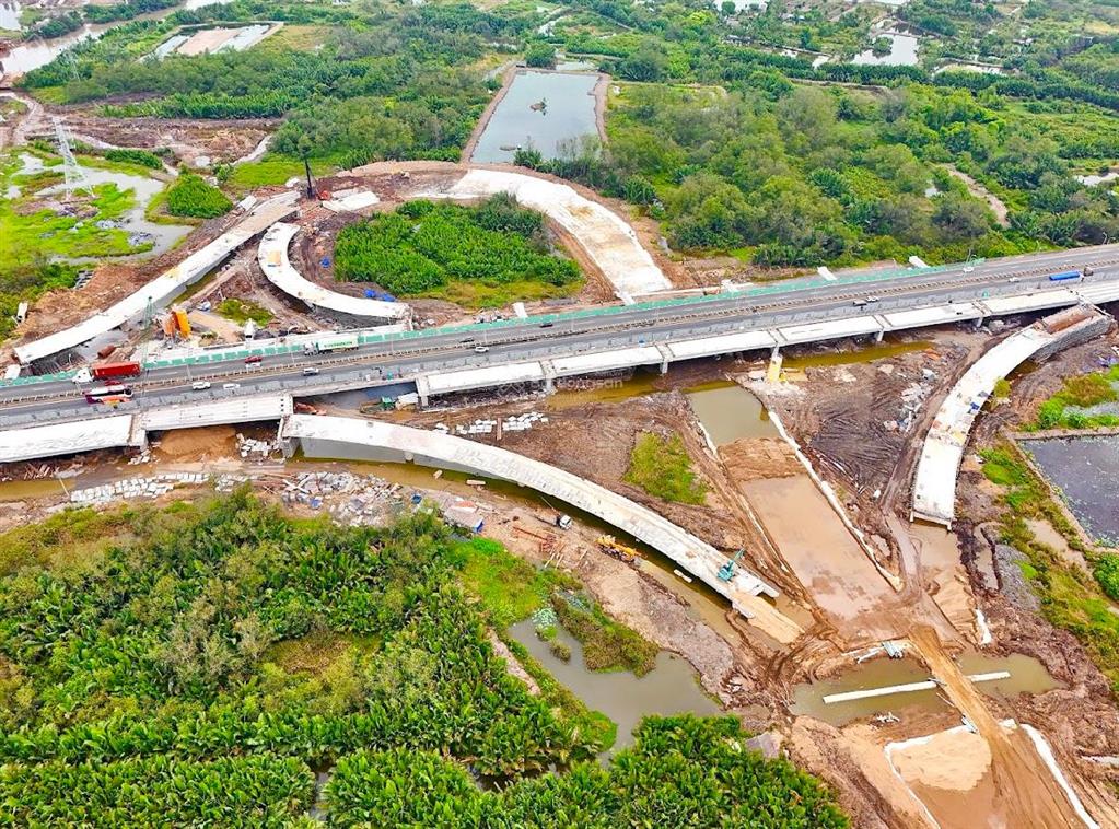 Bán căn liên kế đầu tư siêu ngon căn lkv175=7x25m, 125m2=5x25m giá 28tr/m2.  0968 144 *** yomi