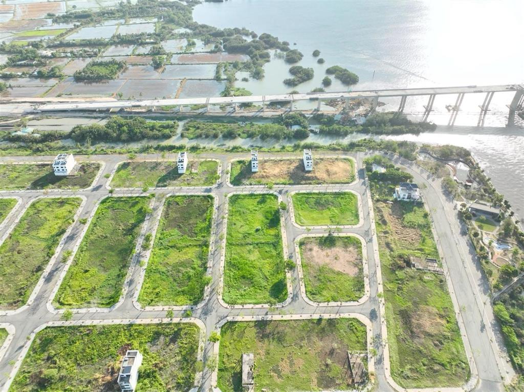 Bán căn liên kế đầu tư siêu ngon căn lkv175=7x25m, 125m2=5x25m giá 28tr/m2.  0968 144 *** yomi