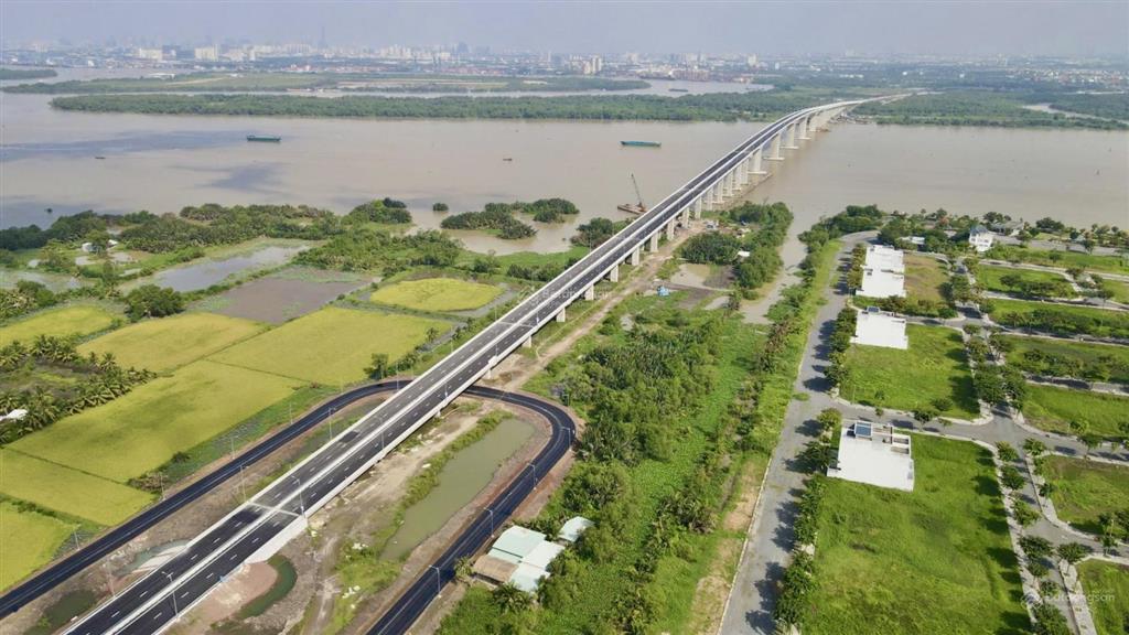 Hot, chính chủ bán căn mặt tiền vđ3 dự án kingbay giá tốt  0968 144 *** yomi