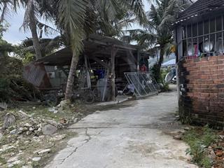 Đất phú thạnh( vĩnh hiệp, bv giao thông vận tải cũ) xung quanh dân cư đông đúc.