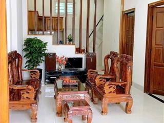 Bán nhà sân vườn hẻm hoà trung  vĩnh hoà, nha trang