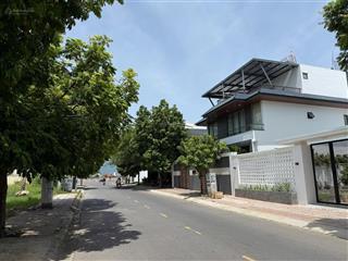 Bán đất biệt thự giai đoạn 1 kđt nam sông cái 299m2 đường rộng 13m, view đẹp, giá chỉ 21tr/m2