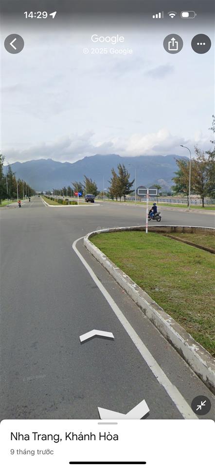 Cho thuê nhà 4 tầng vành đai 2 phước long ngang 12m view sun group