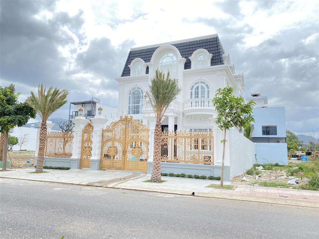 Cần bán vài lô đất đẹp, giá chỉ từ 1tỷ750 tại kđt mới nam sông cái.  0939 107 ***