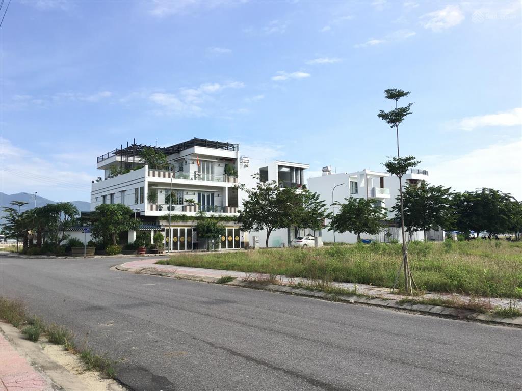 Cần bán vài lô đất đẹp, giá chỉ từ 1tỷ750 tại kđt mới nam sông cái.  0939 107 ***