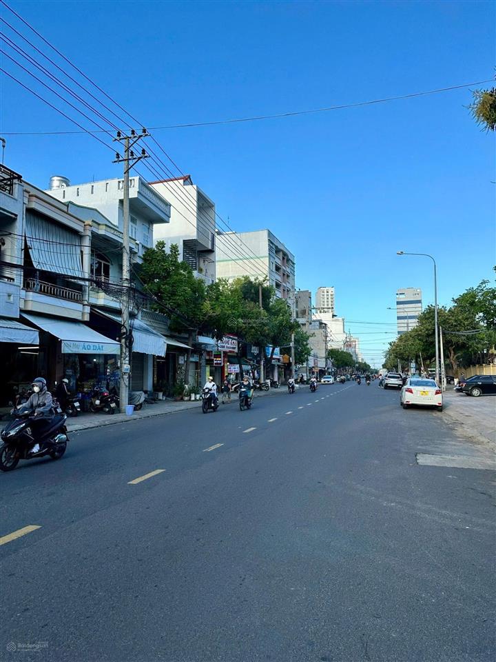 Bán nhà mặt tiền dã tượng ngang 7m, phường nha trang, cách biển chỉ 500m, giá tốt