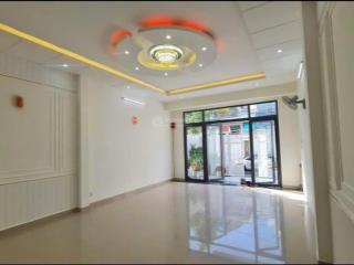 Bán nhà đẹp kiên cố giá tốt trung tâm mặt tiền đường trần thị tính ngang 5.3m