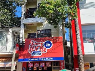 Bán nhà mặt tiền yersin, trung tâm tp nha trang, cách biển chỉ 700m