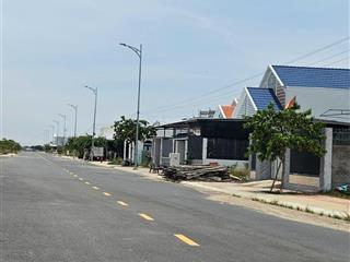 Bán lô đất tđc vông trắc tre  vạn ninh ( bắc vân phong ) rẻ nhất khu