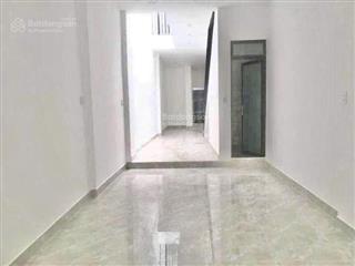 Nhà phố mặt tiền trương định phường nha trang 82m2 giá 7 tỷ 9