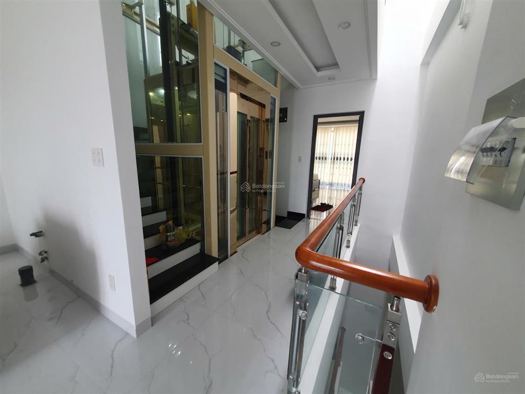 Cho thuê nhà 5 tầng view sông vành đai 2 giá 35t/tháng