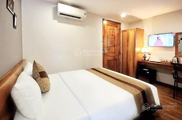 Bán khách sạn lê lợi gần biển giá 51tỷ