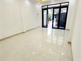 Bán nhà 2 tầng đường 16m khu tđc đất lành tp nha trang