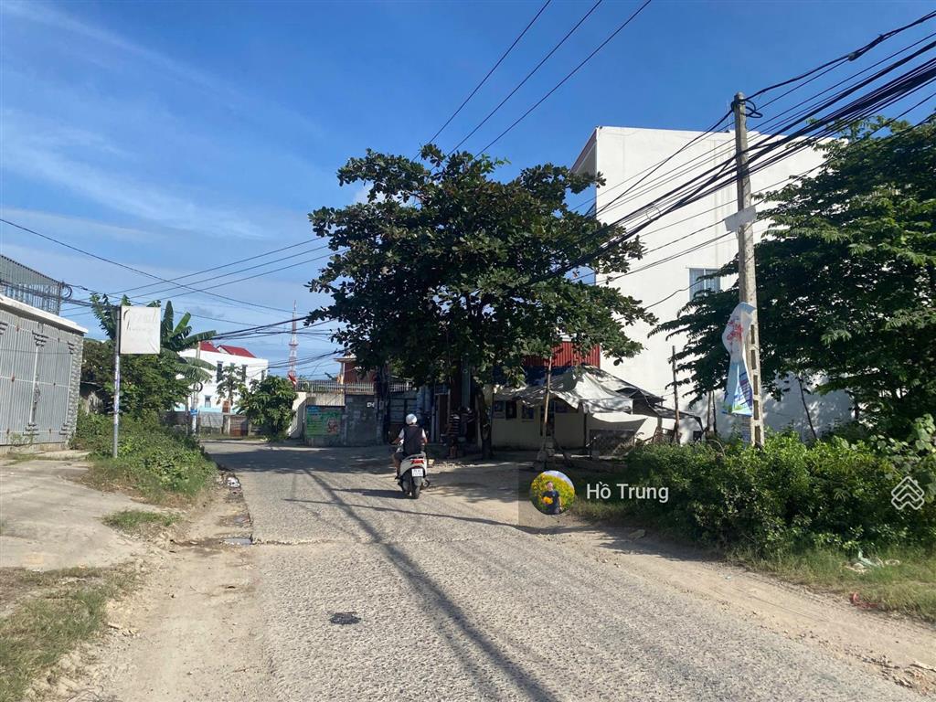 Bán mảnh đất mặt đường mai thị dõng. sát trường đại học thái bình dương vị trí cực đẹp
