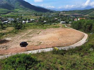 Bán mảnh đất vườn đẹp 4300m2 có 2600m2 thổ cư. tiếp giáp đường siêu rộng 130m  giá tốt
