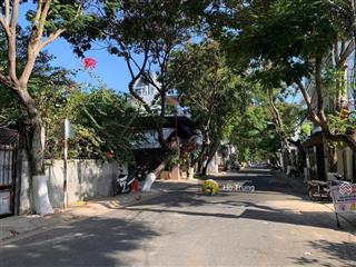 Bán mảnh đất mặt đường lê văn huân  cách biển 200m giá 8 tỷ