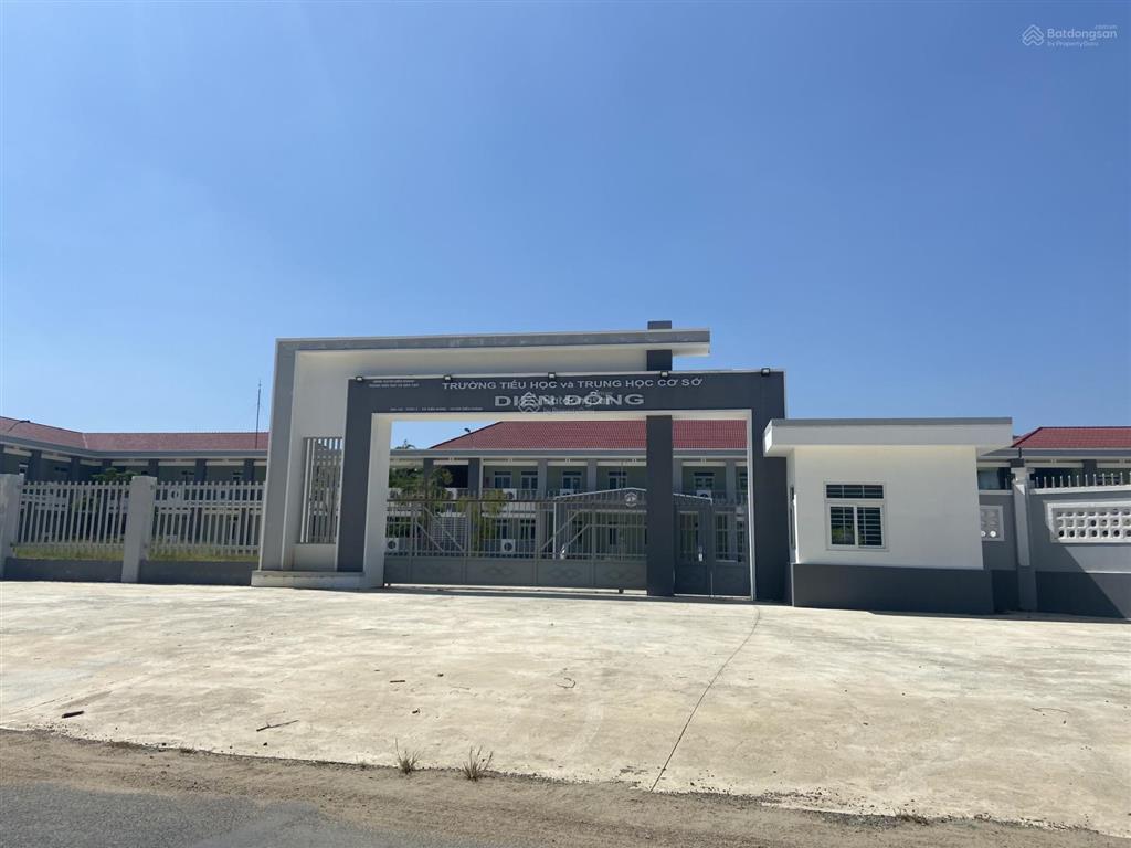 Bán đất chính chủ, mặt tiền thôn 2 (diên đồng cũ) ngay ubnd xã, 635m2