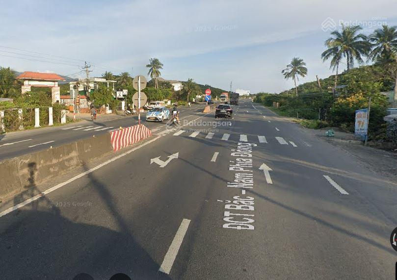 Đất mặt tiền ql1a ninh ích ninh hòa khánh hòa 1100m2. kho, bãi