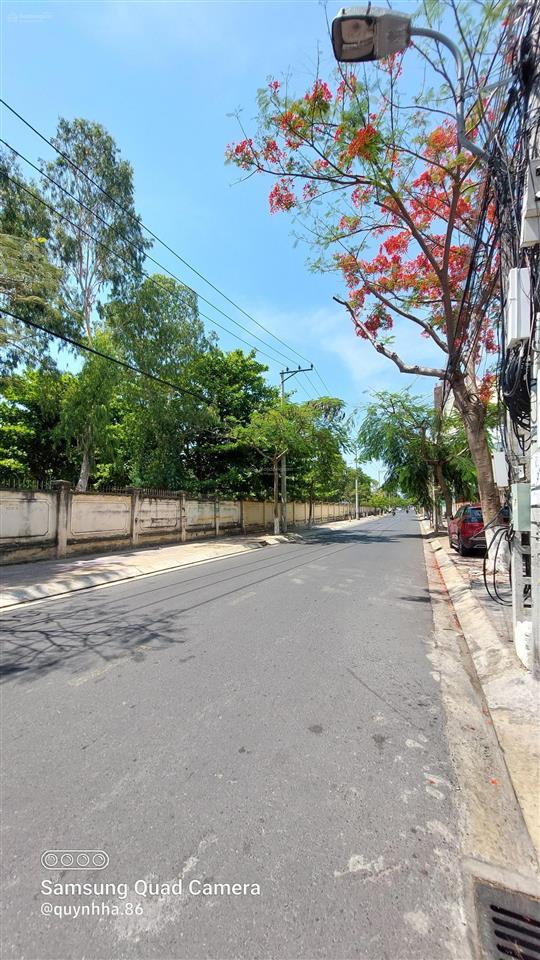 Đất 3 mặt thoáng hẻm oto đường quảng đức, vĩnh hòa, nha trang. chiều ngang 5.5m xây nhà cực thoáng