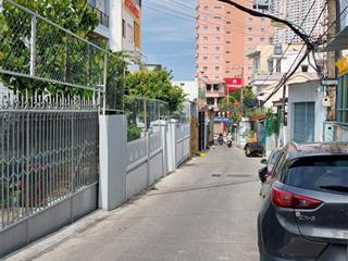 Nhà mới 2 tầng ngang 7m hướng đông nam, dt 63 m2 đường oto lý phục man, vĩnh phước, nha trang