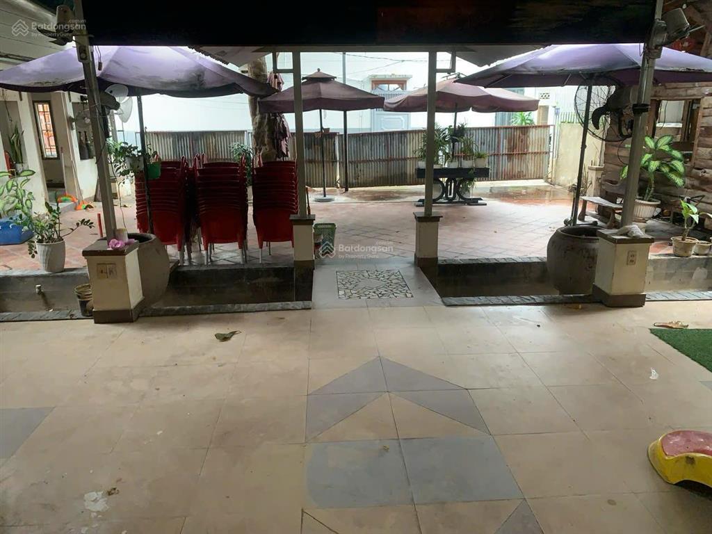 3 mặt tiền kinh doanh, rộng đến 420m2, nằm trên tuyến đường rộng đến 30m, cách biển khoản 3km