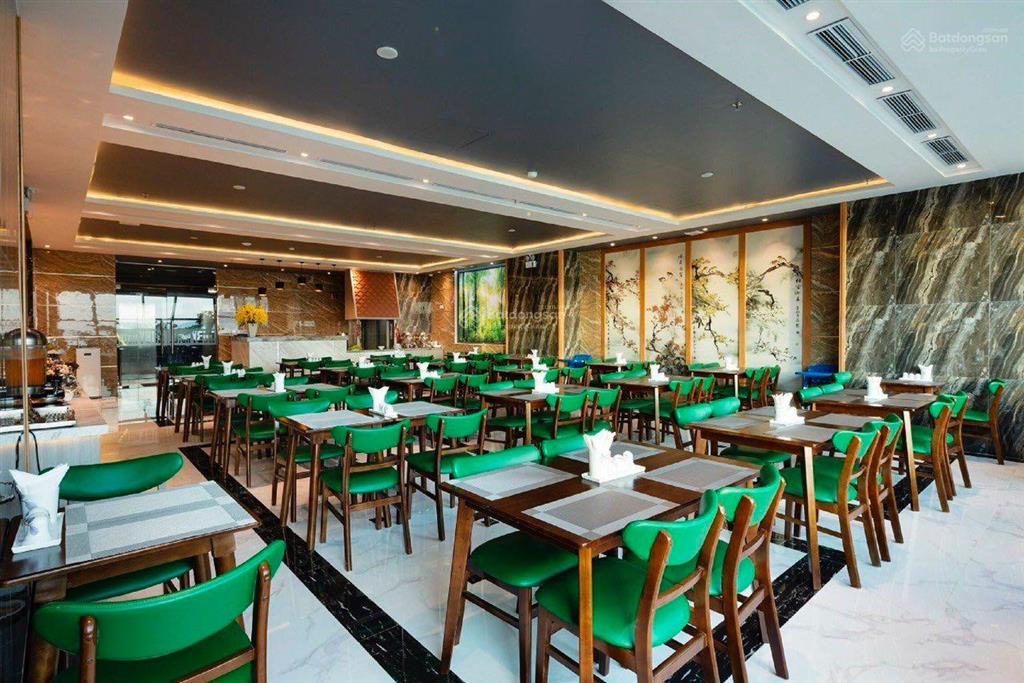 Hàng hiếm khách sạn trần phú 212m2 view trực diện biển 20 tầng giá 207 tỷ