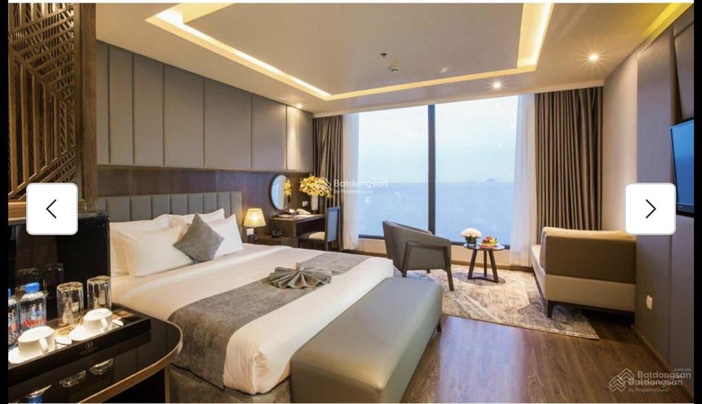 Bán khách sạn nguyễn thị minh khai 15 tầng gần biển giá 108 tỷ 60 phòng